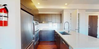 Columbia Heights Bright & Sunny One Bedroom W/Washer/Dryer In Unit, Roof Top, Pets Welcomed! Gallery 7