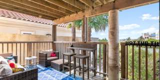 208 W Saturn Ln Gallery 8