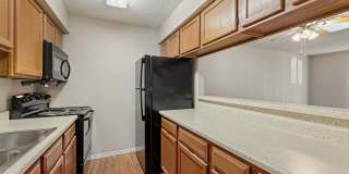 Living Oaks Apartments Gallery 9