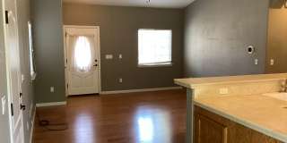 BEAUTIFUL GUSTINE HOME LOCATED IN GATED COMMUNITY Gallery 1