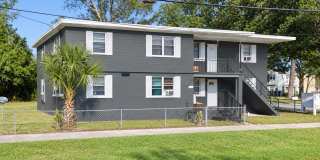 1305 W 6th St #1-4 Gallery 1