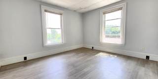 72 Pier Street Gallery 11