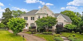 2233 VAN BUREN Court Gallery 1