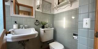 Fully Furnished 3 Bedroom Historic Home in Minneapolis Gallery 8