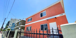 1100 Exposition Blvd - Co-Living Gallery 12