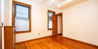 Large 3BR Near Coolidge Corner | 1,300 SF | W/D in Unit | Central A/C | 9/1 Gallery 12