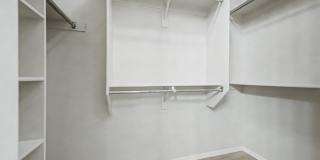 1676 West Morse Drive Gallery 20