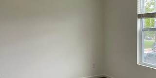 Room in 3 Bedroom Home at Mariners Ct Gallery 19