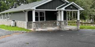 109 YEWELL Road Gallery 1