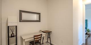 1430 NW 48th Dr Gallery 14