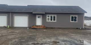 7560 Mcdougal Ave Ne Gallery 1