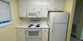 Foxchase Subdivision - End Unit! Gallery 7