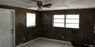 Large 3-2 house with a back yard Gallery 13