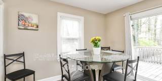 2203 Maywood St. Gallery 6