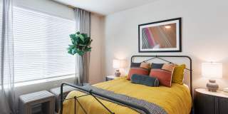 Obsidian on Glendale Gallery 11