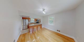 Close in Silver Spring UPDATED 3 bed + 2 BA Gallery 8