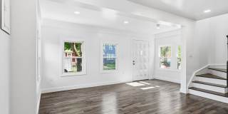 52 Fourth Street Gallery 6