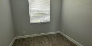 1301 NW 16th Terrace Gallery 15