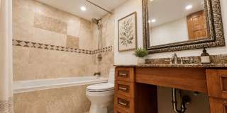 Charming 2BR Condo in Wilton Manors Charming 2BR Condo in Wilton Manors Gallery 1