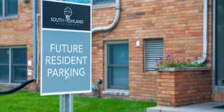 South Highland Apartments Gallery 23