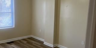 38 N Maryland Ave Gallery 20