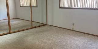 4 beds, 2 baths, 2 car garage . Boulder City RV parking Gallery 29