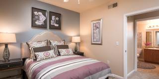 Esplanade Gallery 16