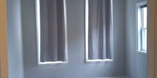 Little Italy Carriage House offering A/C and Laundry Gallery 3