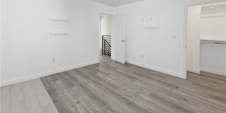 10918 Hesby Street Gallery 18