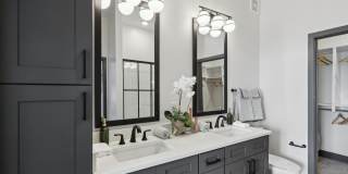 Artea at Southbank Gallery 19