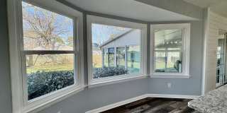 READY NOW!! Updated 5-Bedroom Home w/Fenced Backyard, Attached Garage  & Sunroom - Pet Friendly! Gallery 17