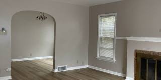 Charming Home in Seattle-Maple Leaf Area! Gallery 10