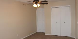 PRE-LEASING For August! 4 Bedroom/ 2 Bath Updated house close to TTU and LCU Gallery 26