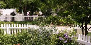 2 BDR Gorgeous Updated Townhome with Huge Garden Gallery 33