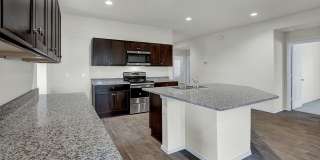 4 BR / 2 BA - 2032 SF in Seguin - Arroyo Ranch! Gallery 9