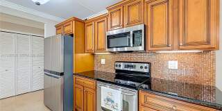 1350 River Reach Dr Gallery 8