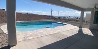 3 Bedroom - 2 Bath Pool Home Gallery 21