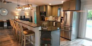 323 SW Ridge Lane Gallery 1