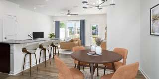 Founders Point Gallery 3