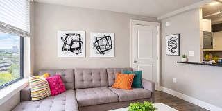 The Flats on Fifth Louisville Gallery 20