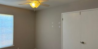 Rare 3 bedroom, 2 bathroom unit in the desirable Lincoln Village West neighborhood! Nearly 1350 square feet of open living space! Rare 3 bedroom, 2 bathroom unit in the desirable Lincoln Village West neighborhood! Nearly 1350 square feet of open living space! Gallery 9