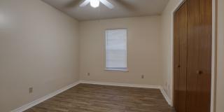 Spanish Fort Duplex Side B 2/1 with Bonus Room Gallery 14