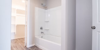 Willowbend - 1919 Langford Ave Gallery 11