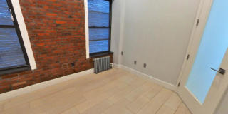 438 West 52nd Street Gallery 5