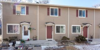 Spacious 2-Bed, 2-Bath Fourplex Unit in Prime Location! Gallery 1