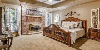 Massive 4BD/3BTH and 2 Car garage Home! Minutes from I-35 Gallery 15