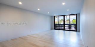 90 Edgewater Dr Gallery 1