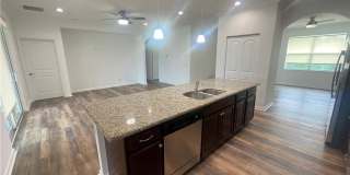 480 NW Windflower Terrace Gallery 10