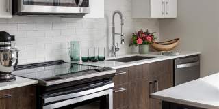 Parkway Apartments Gallery 49