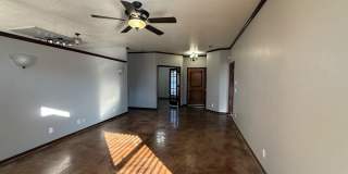 18509 Chestnut Oak Drive Gallery 5